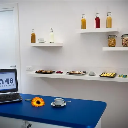 Bed and breakfast Pika 48 4*