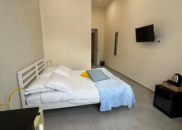 Bed and Breakfast Pika 48 Νάπολη