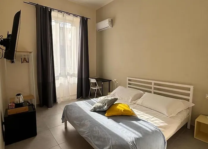 Bed and Breakfast Pika 48 Νάπολη